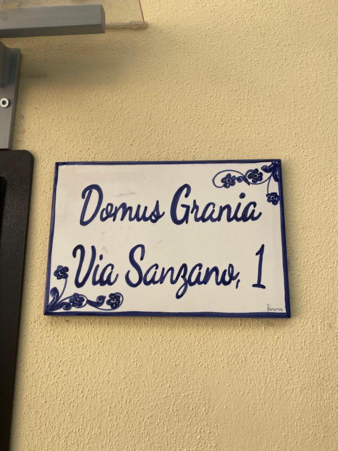 Apartmán Domus Grania Gragnano Exteriér fotografie